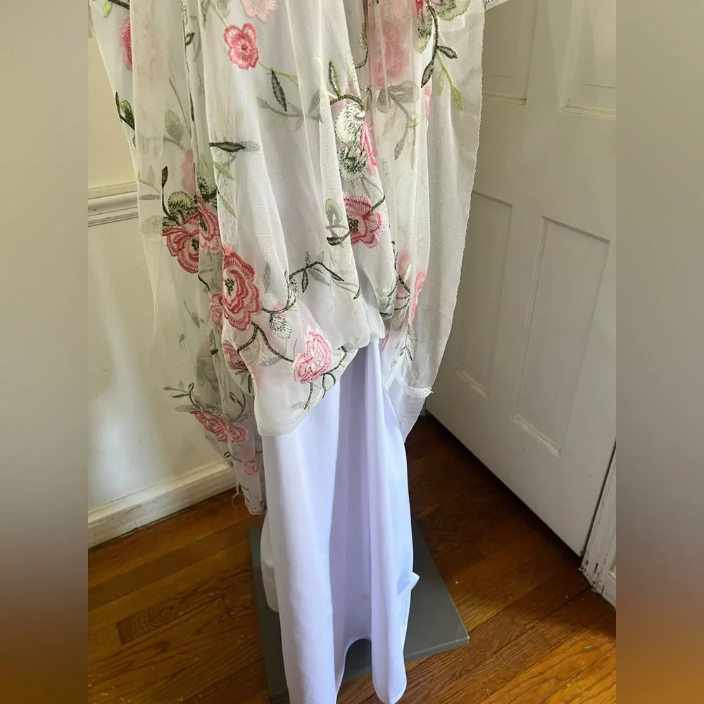 Kiyonna Floral V-Neck Wedding Dress - Picture 15 of 16